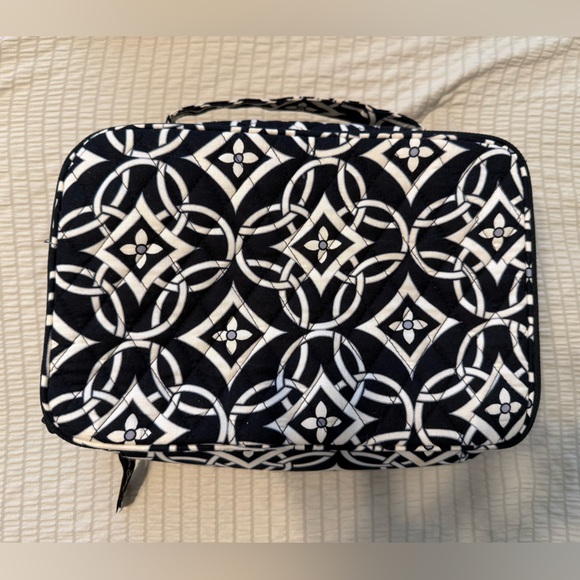 Vera Bradley Handbags - Black and White Vera Bradley Cosmetic Bag